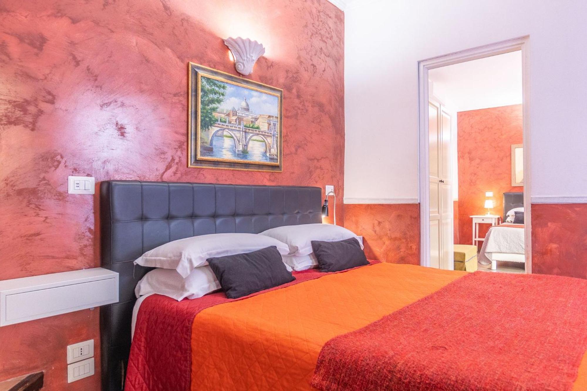 Room In Bb - Family Room In History House Rome Bagian luar foto