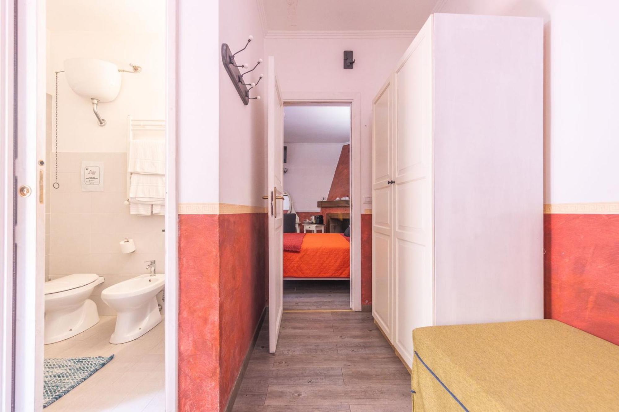 Room In Bb - Family Room In History House Rome Bagian luar foto