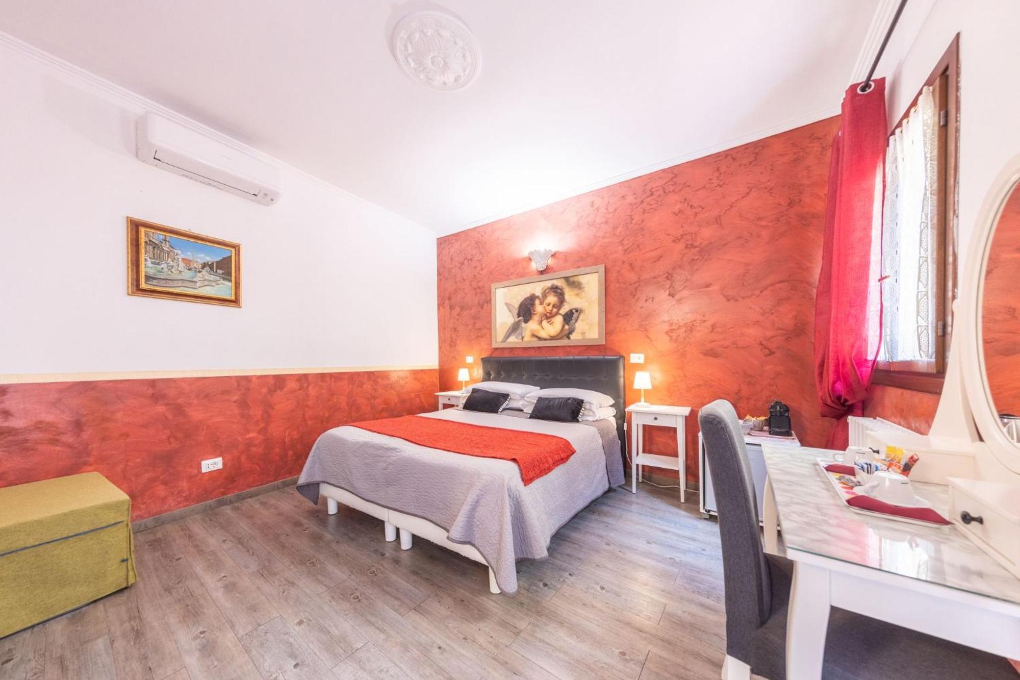 Room In Bb - Family Room In History House Rome Bagian luar foto